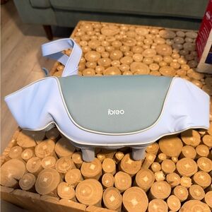 Light Blue  Massager